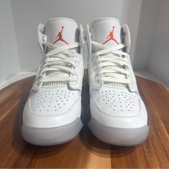 Jordan Mar 270 Fire Red Men’s Size 8 CD7070-100 - Picture 2 of 11